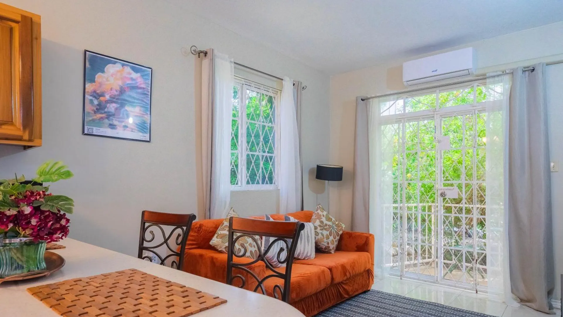 Musgrave Annex- Comfy 1 Bedroom Apartment On The Ground Floor Kingston